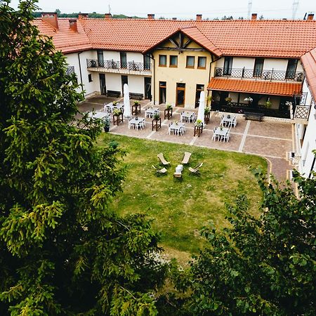 Hotel Pod Figura Огродженец Екстериор снимка